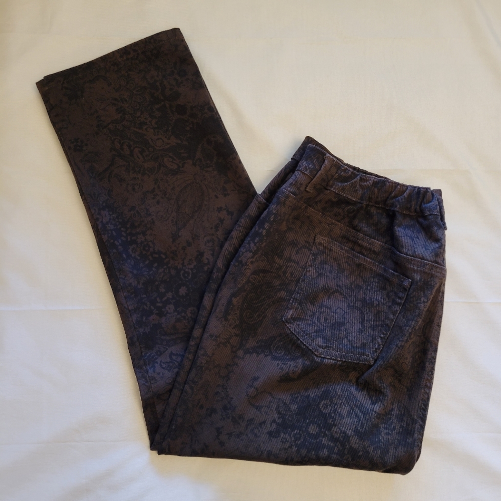 Gloria Vanderbilt Black & Brown Floral Pattern Amanda Size 20W *sm flaw*